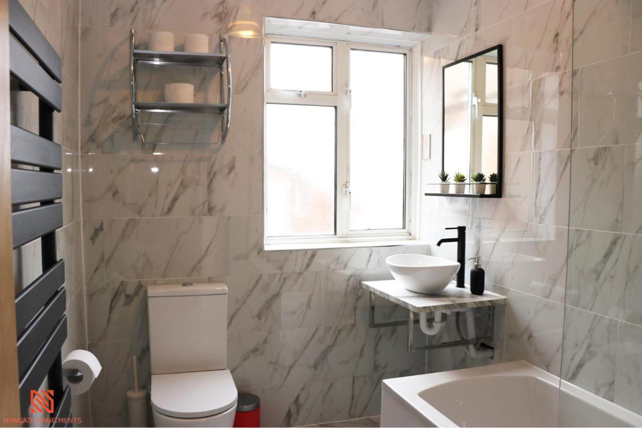 Modern Newgate Apartments - Kingsbury Underground, All Local Amenities On Your Doorstep ฮาร์โรว์ ภายนอก รูปภาพ