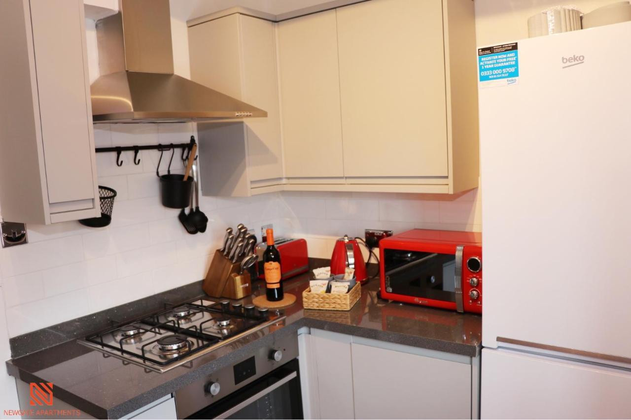 Modern Newgate Apartments - Kingsbury Underground, All Local Amenities On Your Doorstep ฮาร์โรว์ ภายนอก รูปภาพ